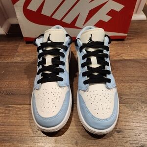 Jordan 1 Low - Ice Blue Black (GS)